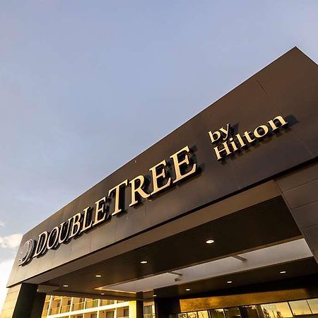 Doubletree By Hilton Calgary North Ξενοδοχείο Εξωτερικό φωτογραφία