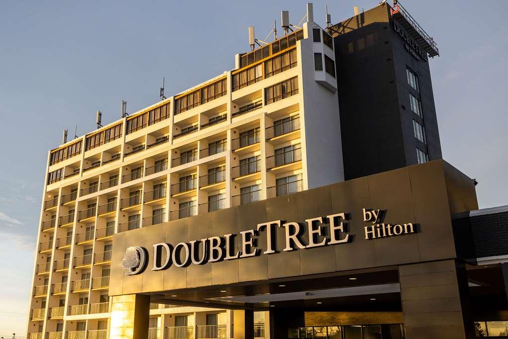 Doubletree By Hilton Calgary North Ξενοδοχείο Εξωτερικό φωτογραφία