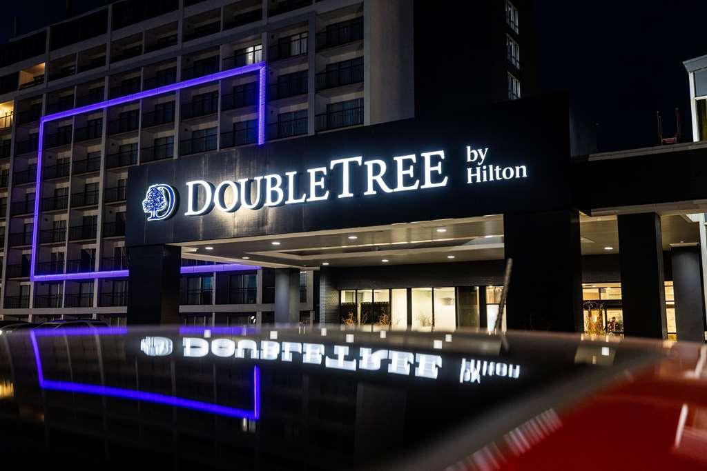 Doubletree By Hilton Calgary North Ξενοδοχείο Εξωτερικό φωτογραφία